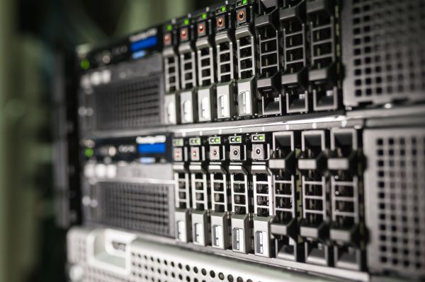 Dell Compellent SC or PowerStore – which array should you choose?